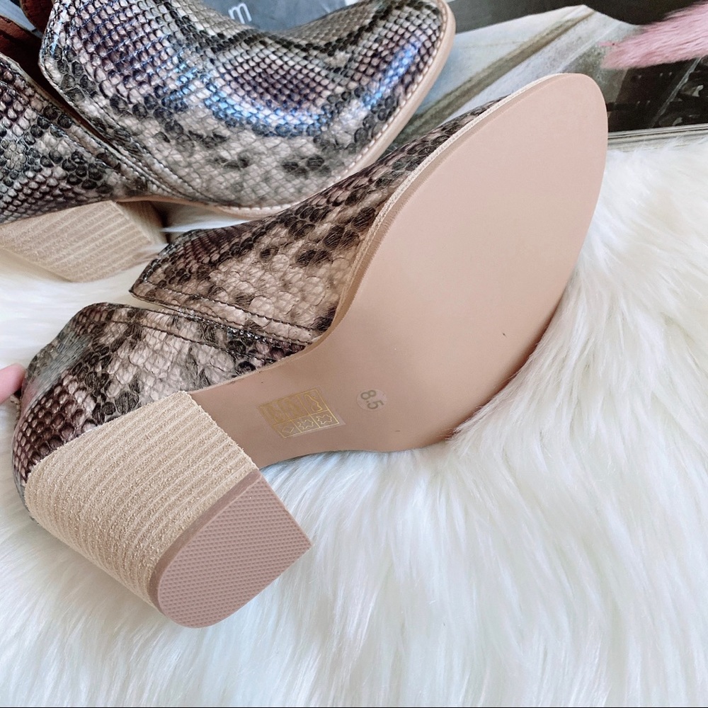 Jeffrey Campbell Rosalee Bootie - Picture 11 of 11